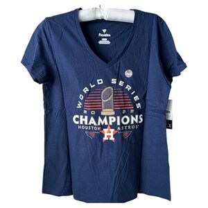 Houston Astros World Series Champions 2022 Tshirt Trophy Vneck MLB Medium NEW